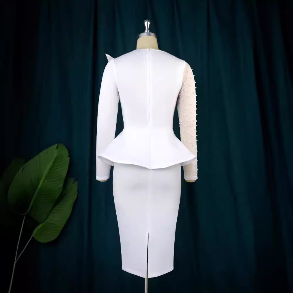 Damen Etuikleid mit transparenten Puffärmeln und dekorativem Peplum Echo Archiv