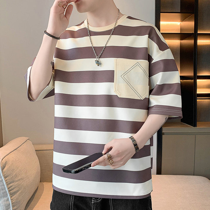 Herren lässiges gestreiftes T-Shirt mit aufgenähter Tasche Echoarchiv