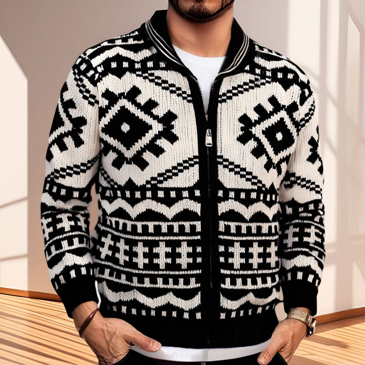 Herren Strickjacke mit Zopfmuster und Stehkragen Echoarchiv