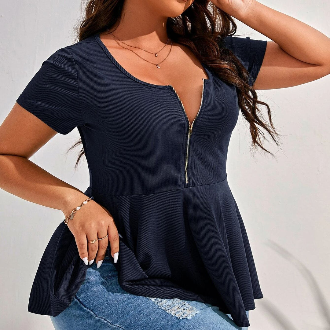 Damen Geripptes Zip-Peplum-Top mit tiefem V-Ausschnitt Echo Archiv