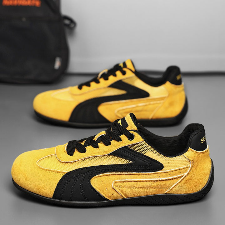 Damen retro-angehauchte Veloursleder-Sneaker mit atmungsaktivem Mesh-Einsatz und rutschfester Gummilaufsohle Echo Archiv
