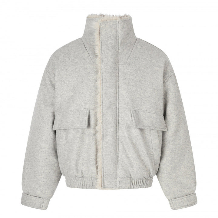 Damen Kurzer Wollmix‑Blouson im Flight‑Style mit Teddyfutter und aufgesetzten Pattentaschen Echo Archiv