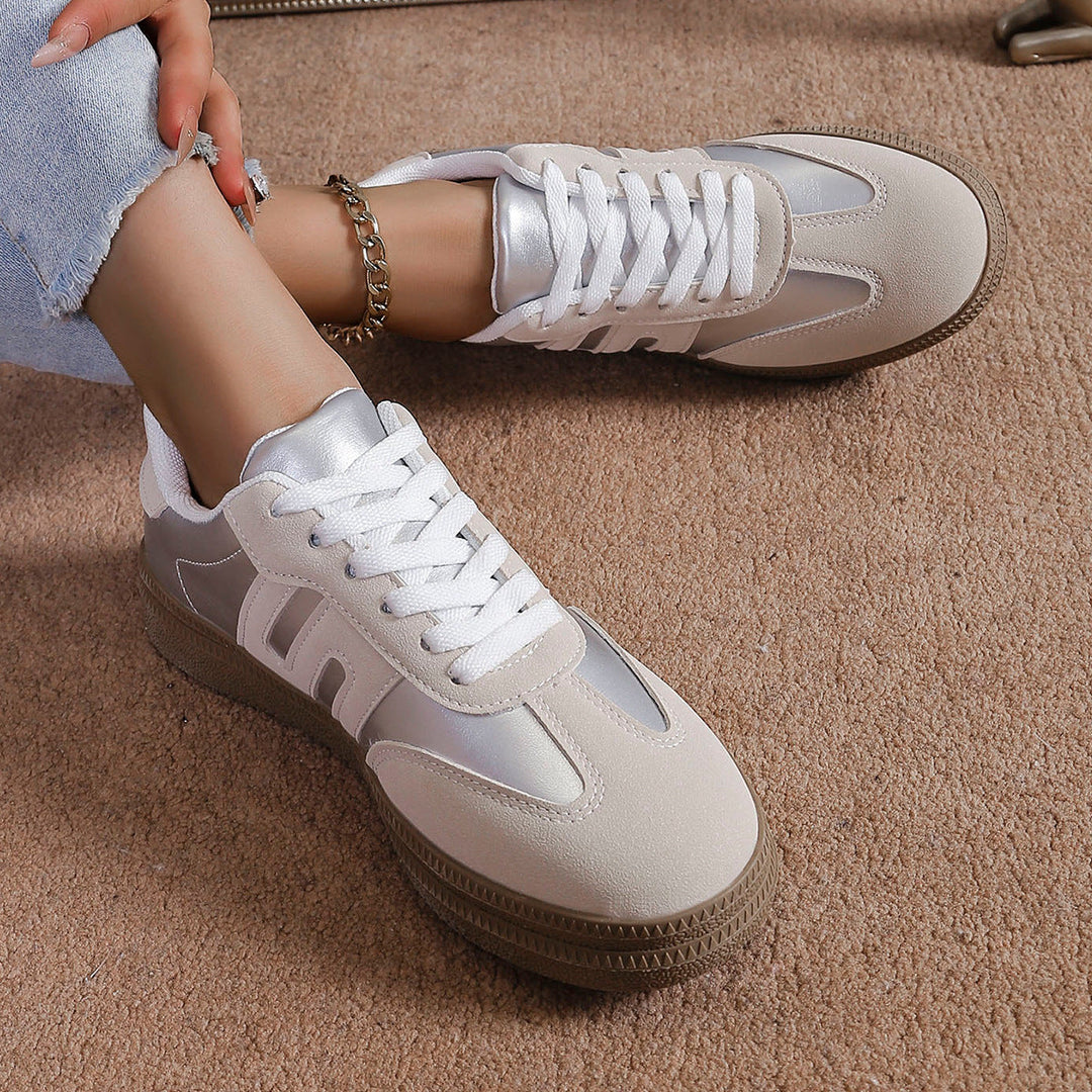 Damen Sportliche Sneakers mit satiniertem Obermaterial und Retro-Design Echo Archiv