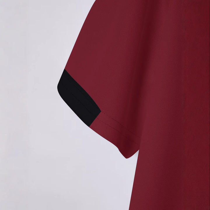 Herren Poloshirt mit kontrastierendem Kragen und gesticktem Motiv Echoarchiv