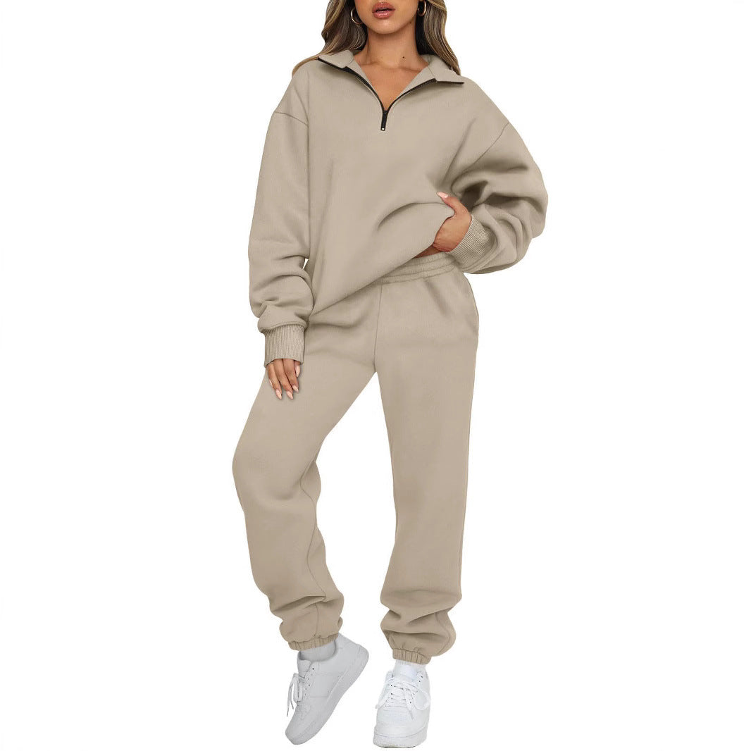Damen nan Oversize Sweatshirt mit halbem Reißverschluss und Highwaist Jogginghose Set Echo Archiv