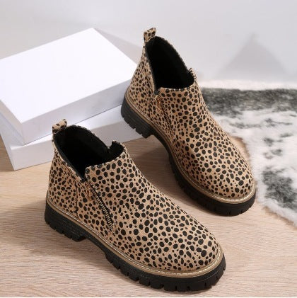 Damen Chelsea-Stiefelette mit profilierter Gummisohle und seitlichem Reißverschluss – Varelle