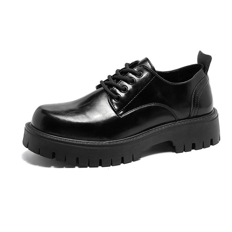 Herren klassische Schnürschuhe mit robustem Profil und elegantem Finish Echoarchiv