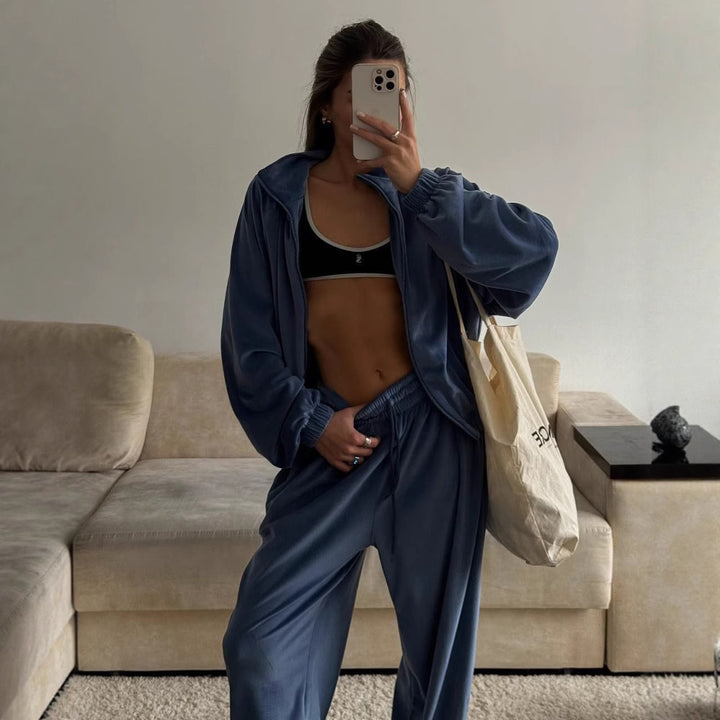 Damen lässiges Lounge-Zweiteiler Set mit Oversize Zipjacke und weitem Bundhose – Élanora