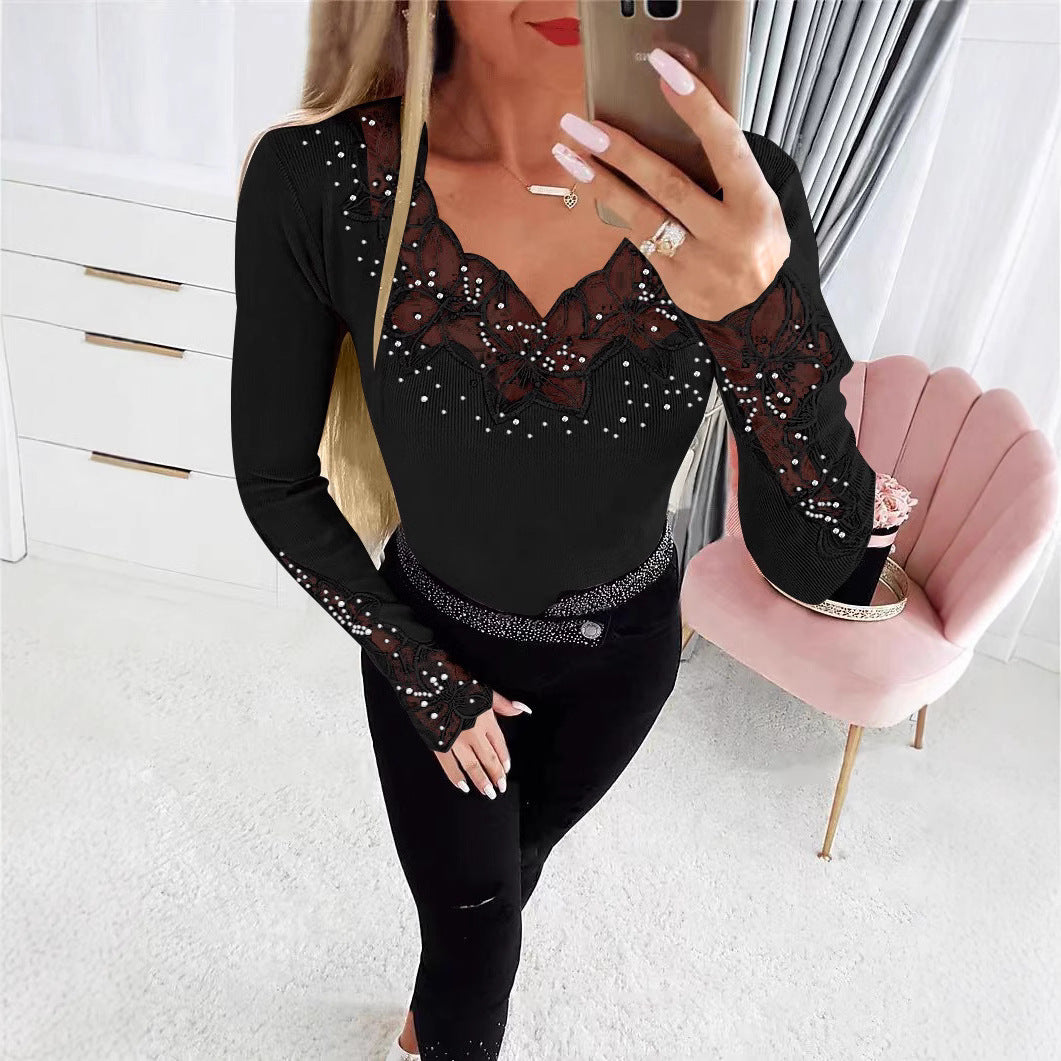 Damen nan figurbetonte Feinstrickbluse mit V-Ausschnitt und floraler Spitzenapplikation Echo Archiv