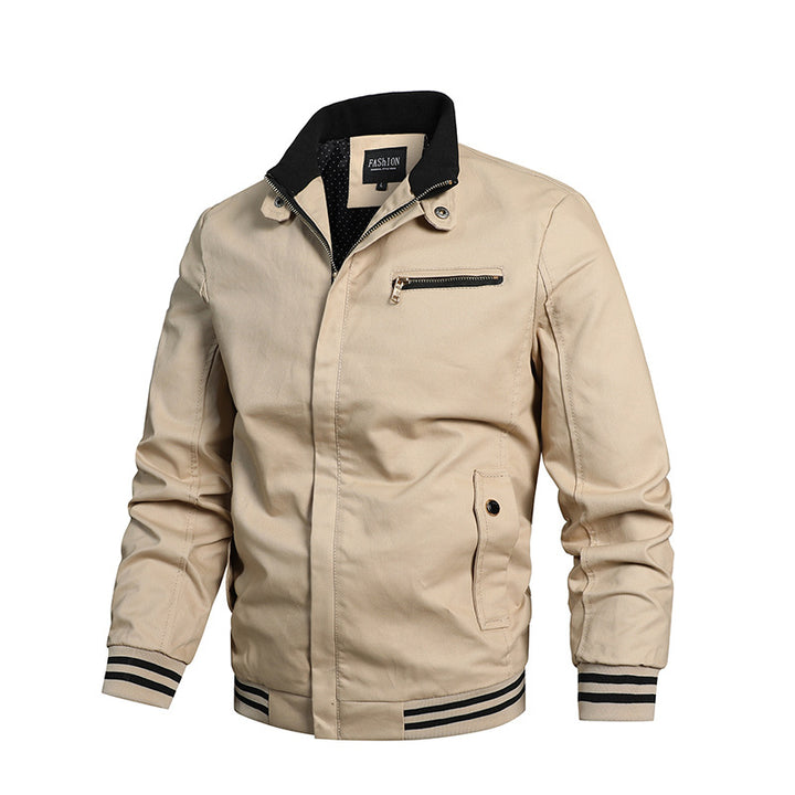 Herren nan moderne Canvas-Bomberjacke im Varsity-Stil mit gestreiften Rippbündchen und verdeckter Frontleiste Echo Archiv