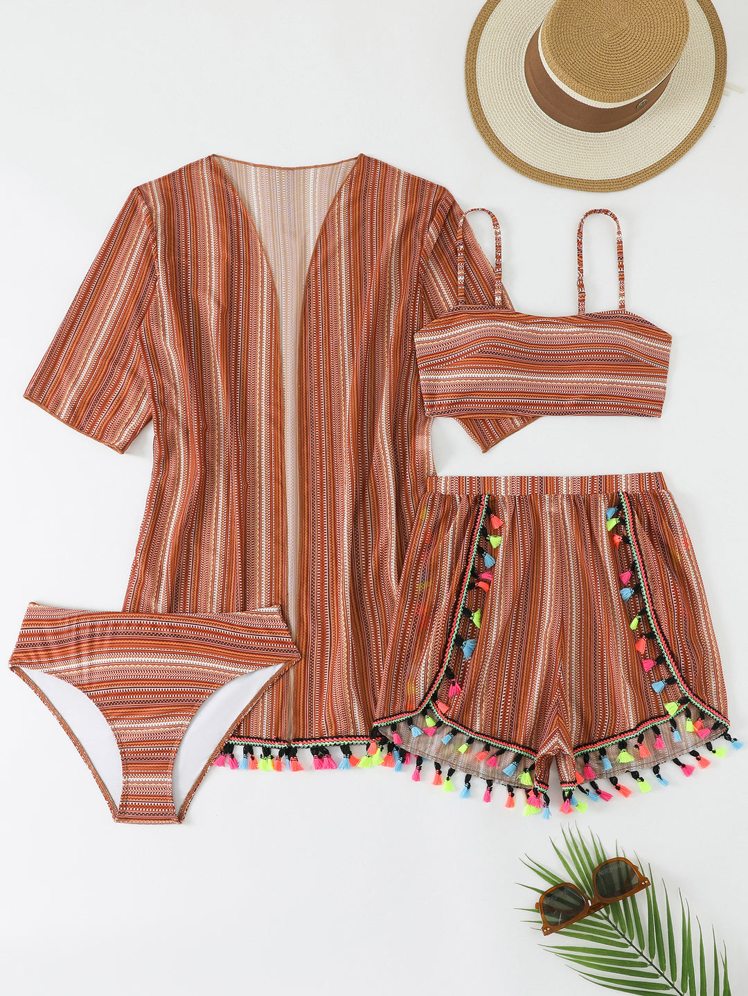 Damen Bikiniset mit trendigem Strandkimono und bunten Quasten Echo Archiv