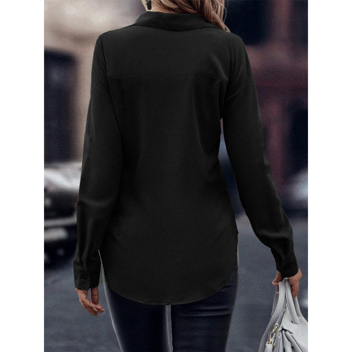 Damen elegante Satinbluse mit klassischem Kragen und zeitlosem Schnitt Echoarchiv