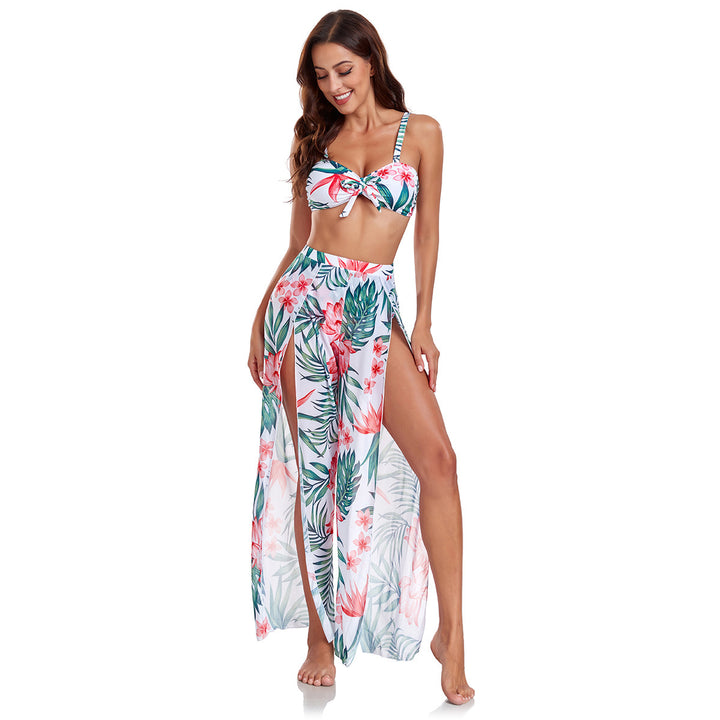 Damen Bikini-Set mit floralem Zufallsmuster und passendem Wickelrock Echo Archiv