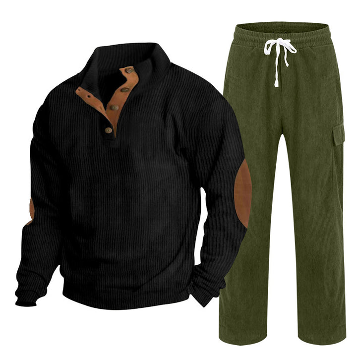 Herren nan Strick-Freizeitset mit Knopfleiste und Ellenbogenaufnähern sowie Cord-Cargohose Echo Archiv