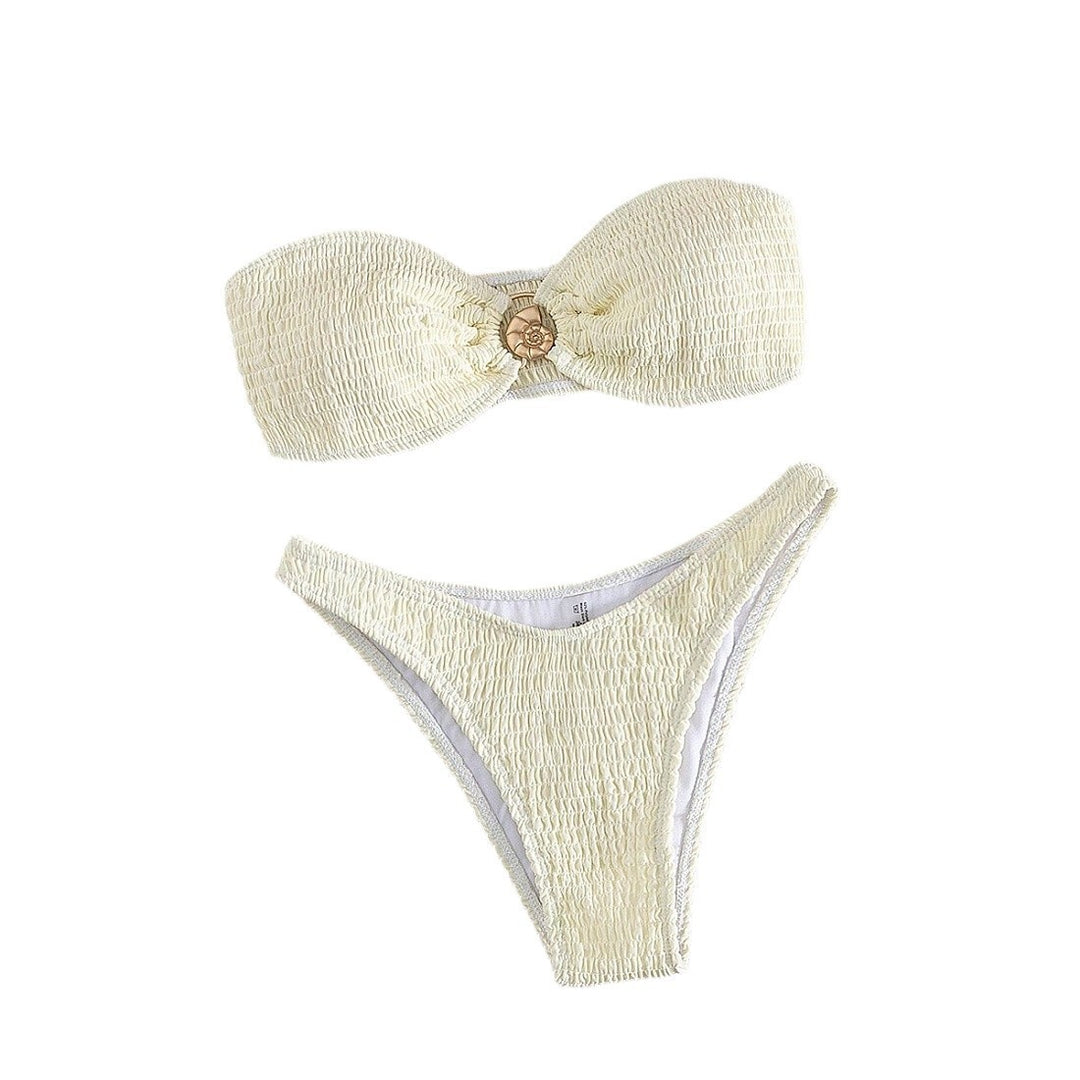 Damen Bandeau-Bikini mit Rüschendetails und modischem Schmuckakzent Echo Archiv