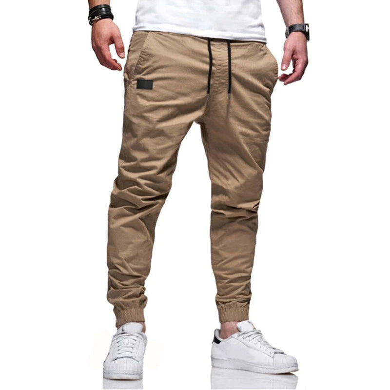 Herren nan funktionale Cargo-Joggerhose mit schmal zulaufendem Bein, elastischem Bund und eingelassenen Reißverschlusstaschen Echo Archiv
