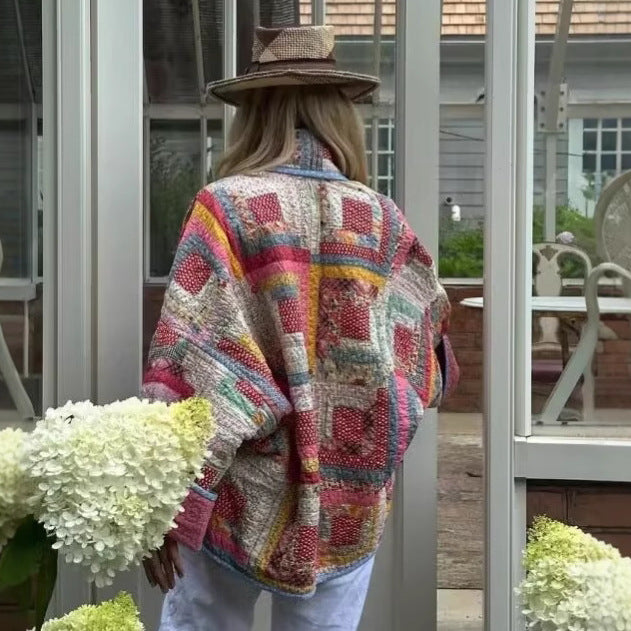 Damen nan gesteppte Patchwork-Kimonojacke mit glänzendem Satinfutter und weitem Schalkragen Echo Archiv