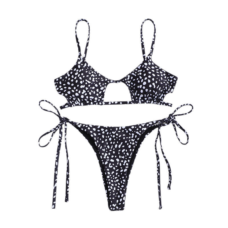 Damen Triangel-Bikini mit raffiniertem Cut-Out-Design Echo Archiv