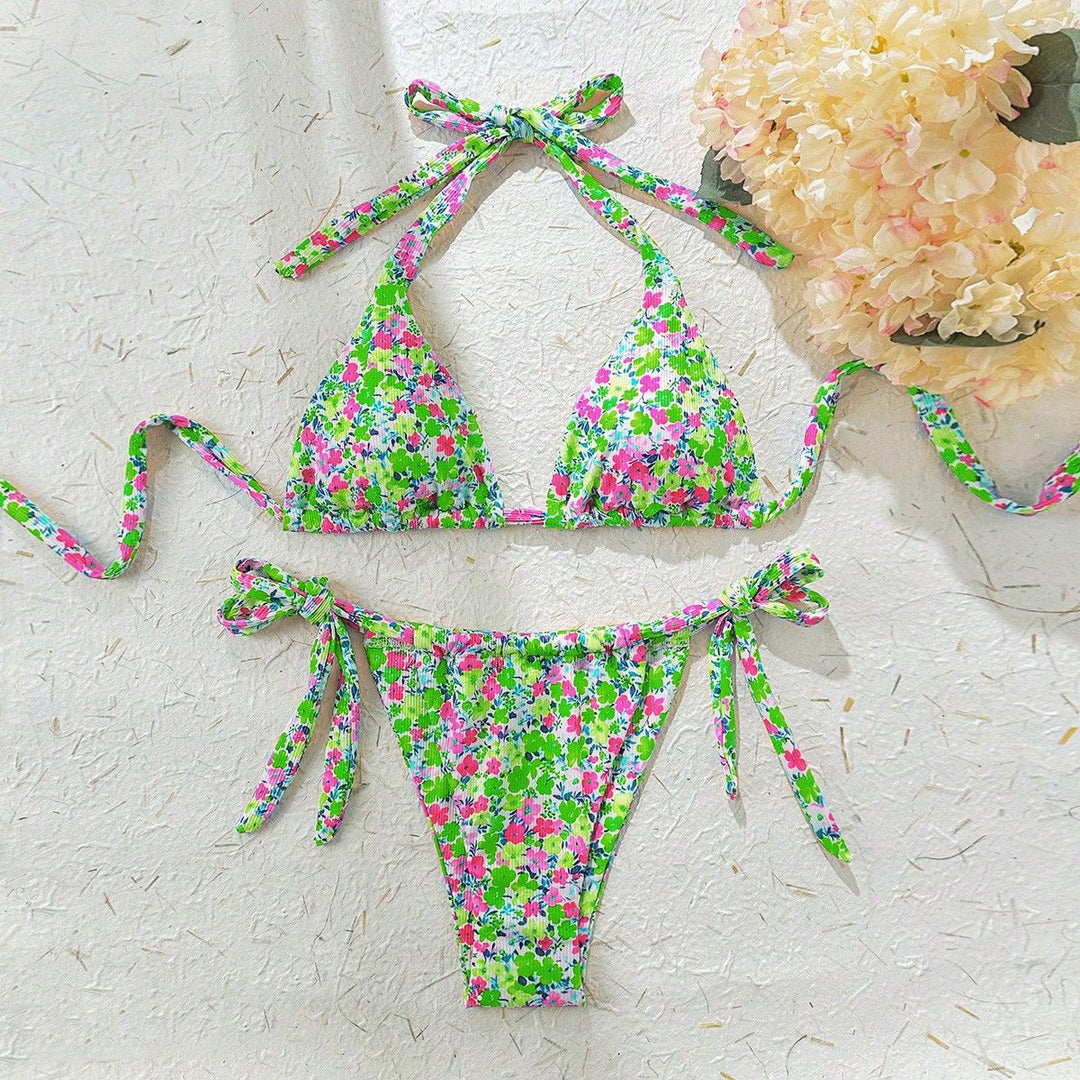 Damen Triangel-Bikini mit verspieltem Blumendesign Echo Archiv