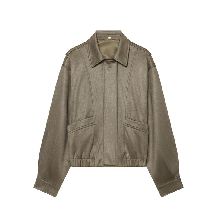 Damen kastige vegane Lederblousonjacke mit Hemdkragen, verdeckter Frontleiste und elastischem Saum – Célinea