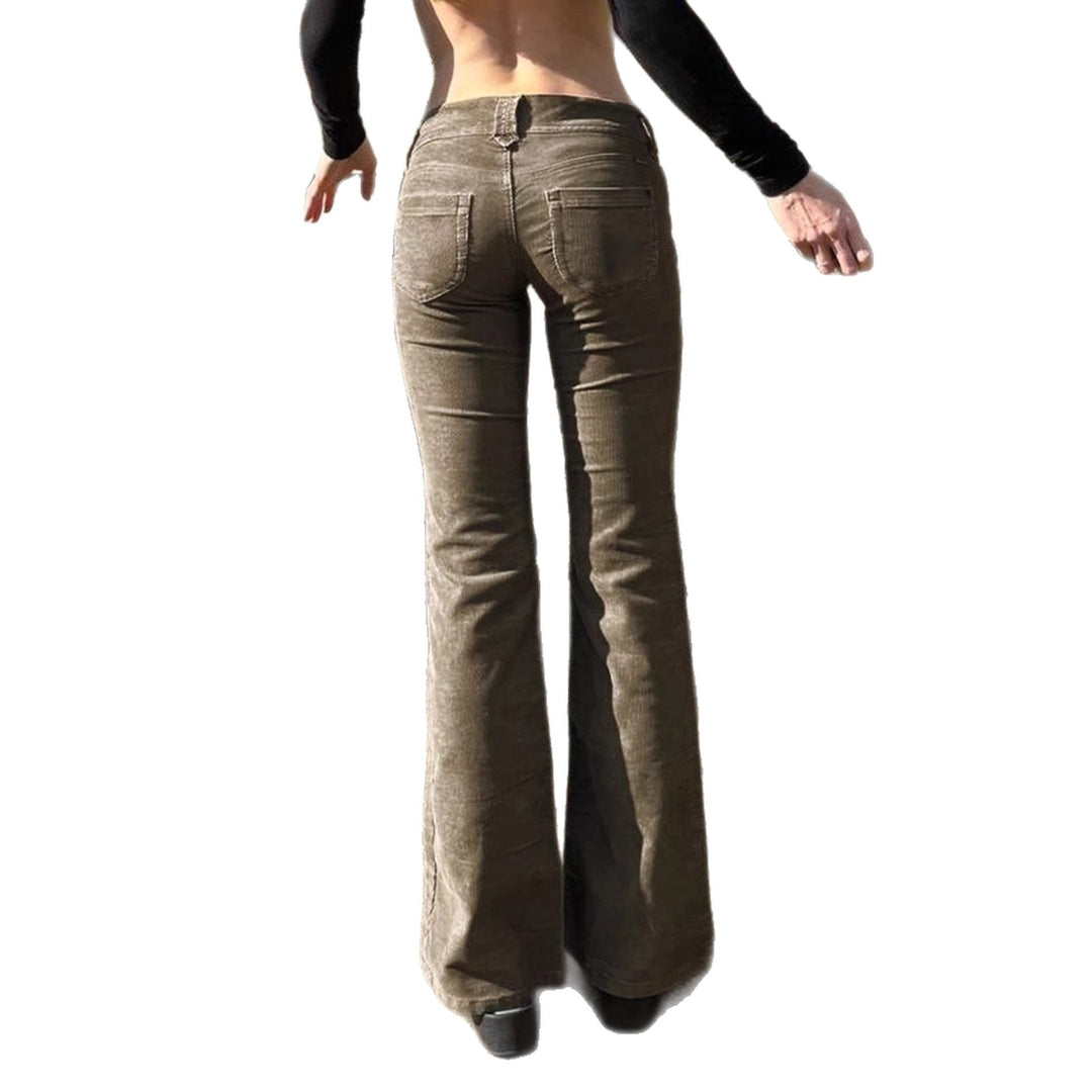 Damen Cordhose mit hoher Taille, weitem Schlagbein und aufgesetzten Fronttaschen – Avélisse