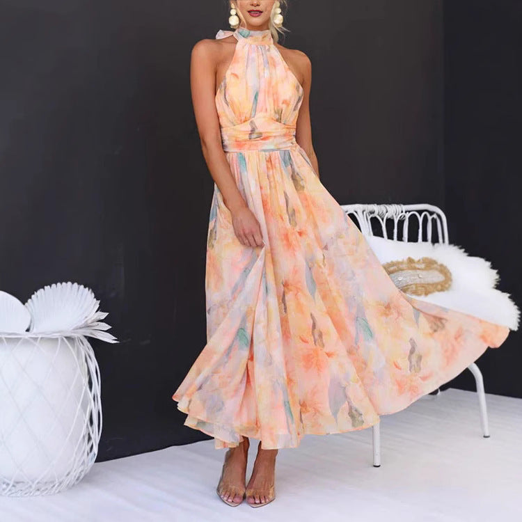 Damen Maxikleid mit Schwingendem Rock und Elegantem Halterneck Echoarchiv