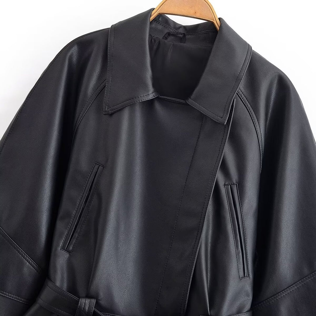 Damen Cropped-Lederoptik-Blouson mit Wickelgürtel, Oversize-Ärmeln und markanten Ziernähten Echo Archiv