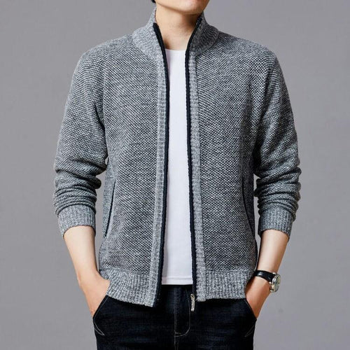 Herren Strickjacke mit modernem Zipper und hohen Kragen Echoarchiv