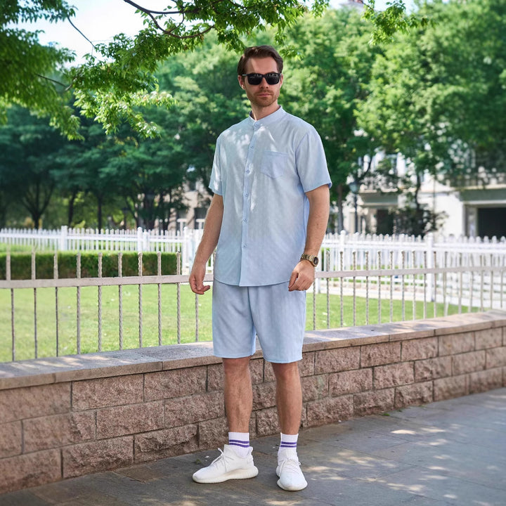 Herren modisches Kurzarmhemd und Shorts-Set mit strukturiertem Gewebe und elegantem Stehkragen Echoarchiv