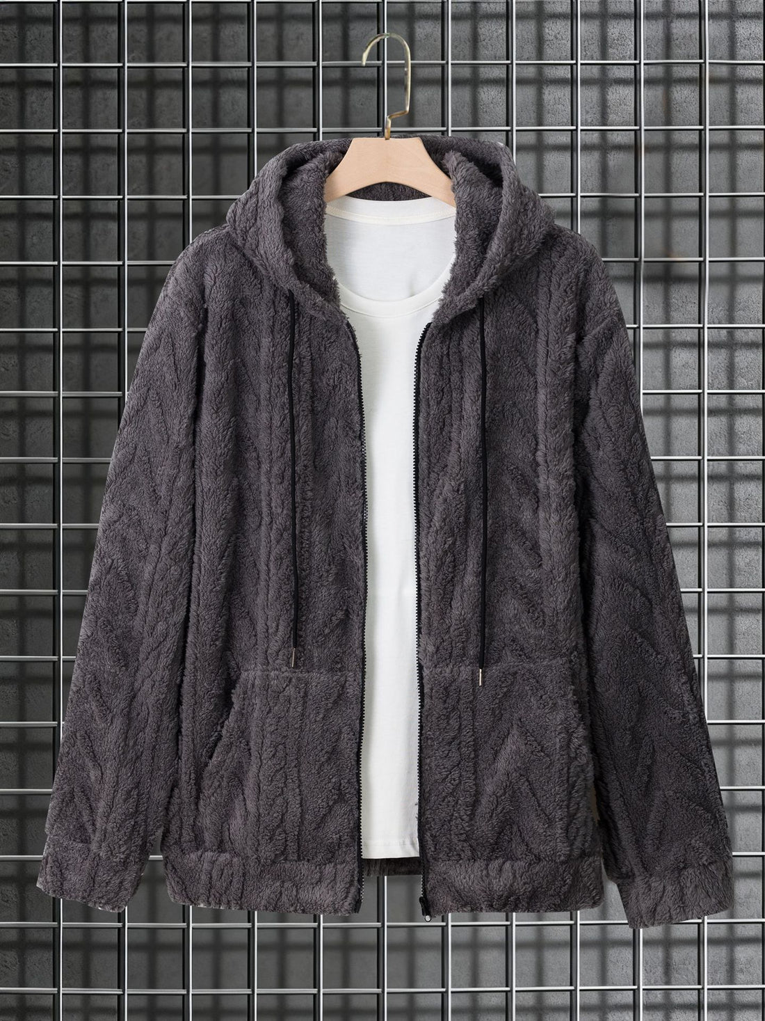 Herren kuschelige Kapuzenjacke aus Teddyfleece mit durchgehendem Reißverschluss und Kängurutaschen – Cavarno