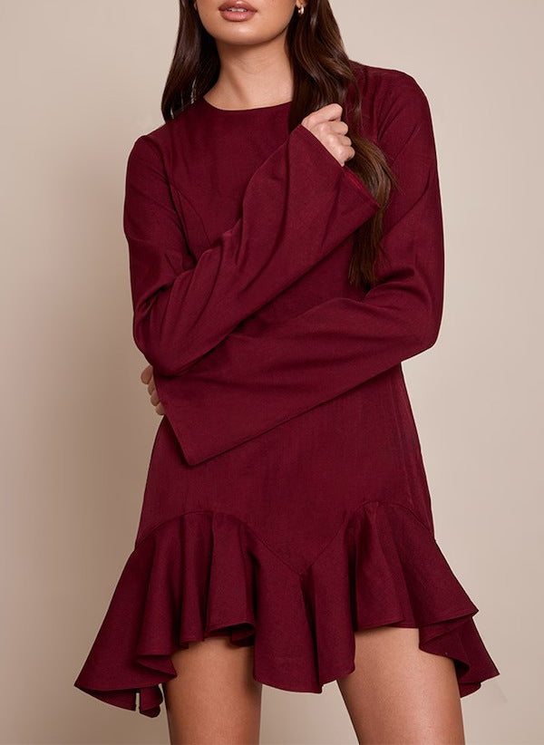 Damen Elegantes Wickelkleid mit Rüschensaum Echo Archiv