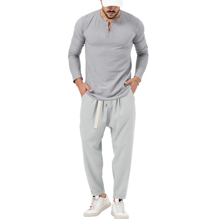 Herren lässiges Langarmshirt und bequeme Jogginghose Echoarchiv