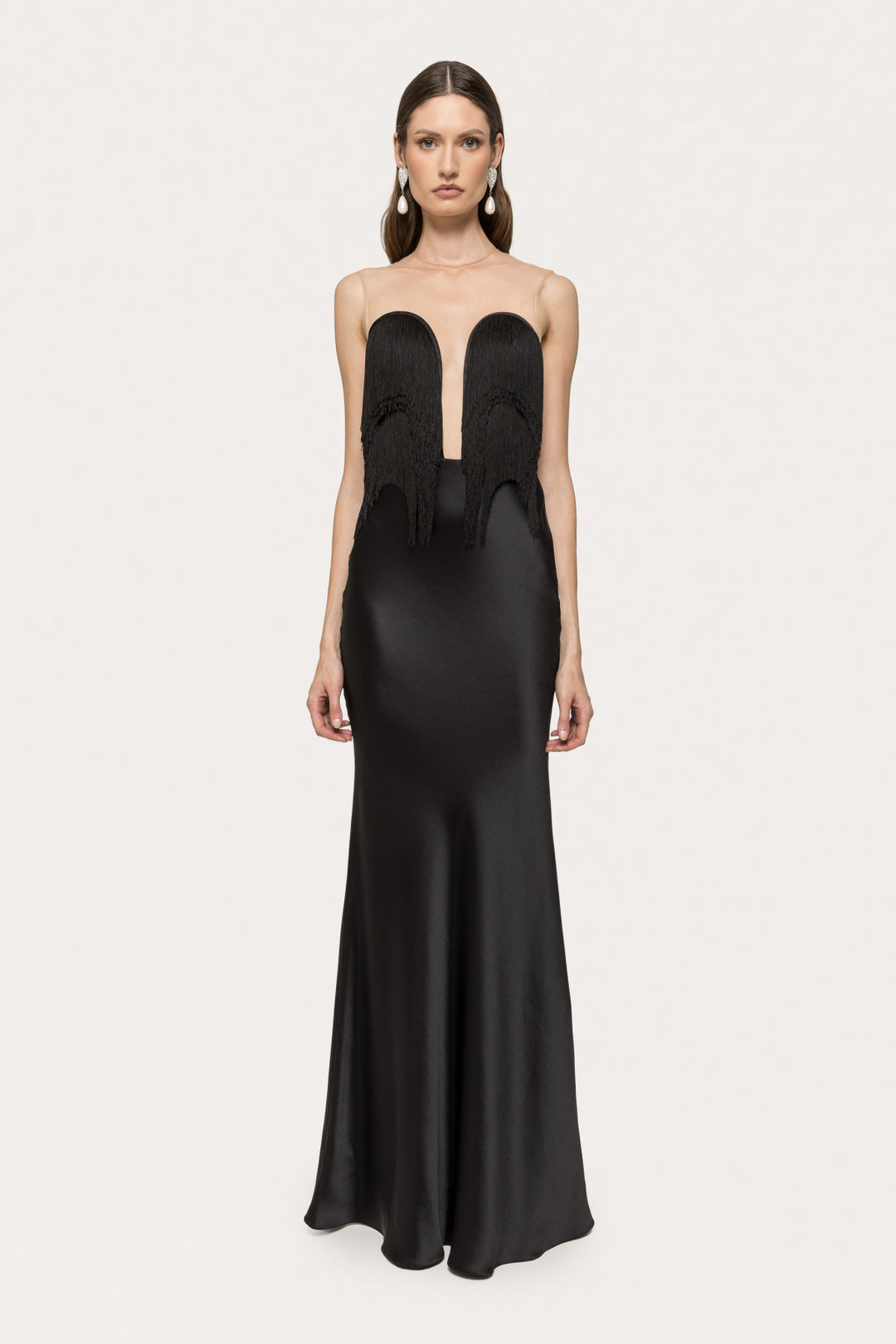 Damen Langärmliges Maxikleid mit tiefem V-Ausschnitt und fransierten Details Echo Archiv