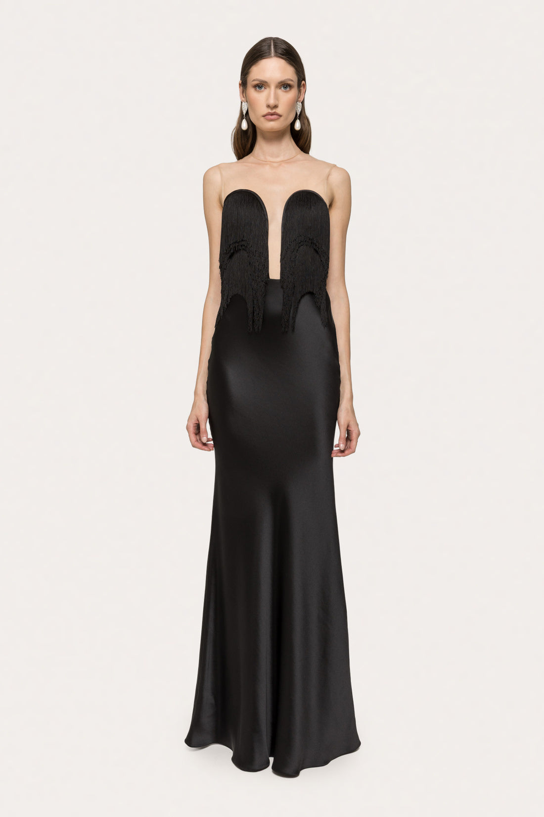 Damen Langärmliges Maxikleid mit tiefem V-Ausschnitt und fransierten Details – Valéora