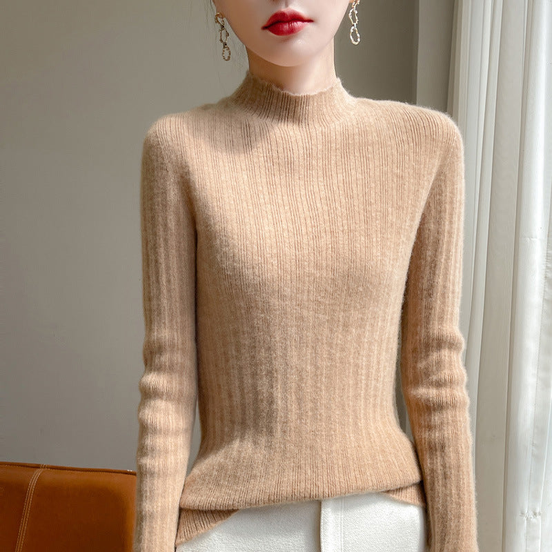 Damen Schmal geschnittener Feinstrick-Pullover mit kurzem Stehkragen und feiner Rippenstruktur Echoarchiv
