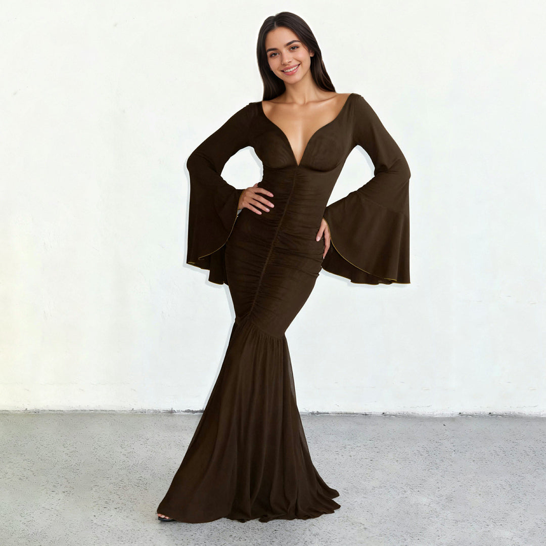 Damen nan gerafftes Maxikleid mit V-Ausschnitt, Trompetenärmeln und Stufenrüsche Echo Archiv