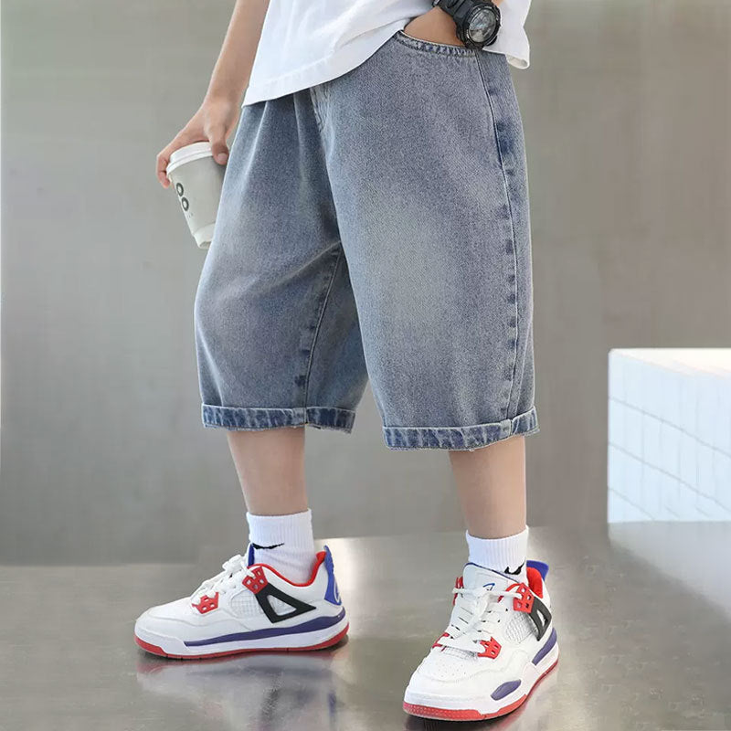Jungen lässige Denim-Shorts mit coolem Basketball-Motiv Echo Archiv