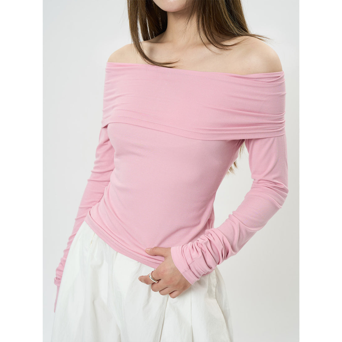 Damen Off-Shoulder figurbetontes Langarm-Shirt aus Stretch‑Jersey Echoarchiv