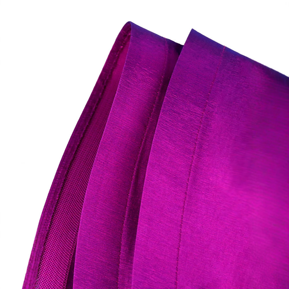 Damen figurbetontes Kleid mit voluminösen Puffärmeln Echo Archiv
