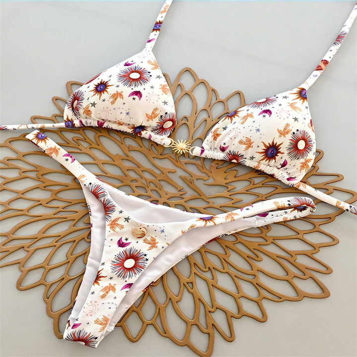 Damen Triangel-Bikini mit floralem Muster und eleganter Goldschließe Echo Archiv