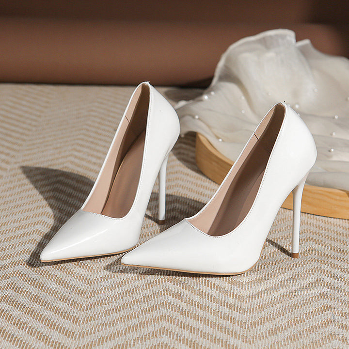 Damen Elegante spitz zulaufende Lackpumps mit extra hohem Stilettoabsatz – Lioré