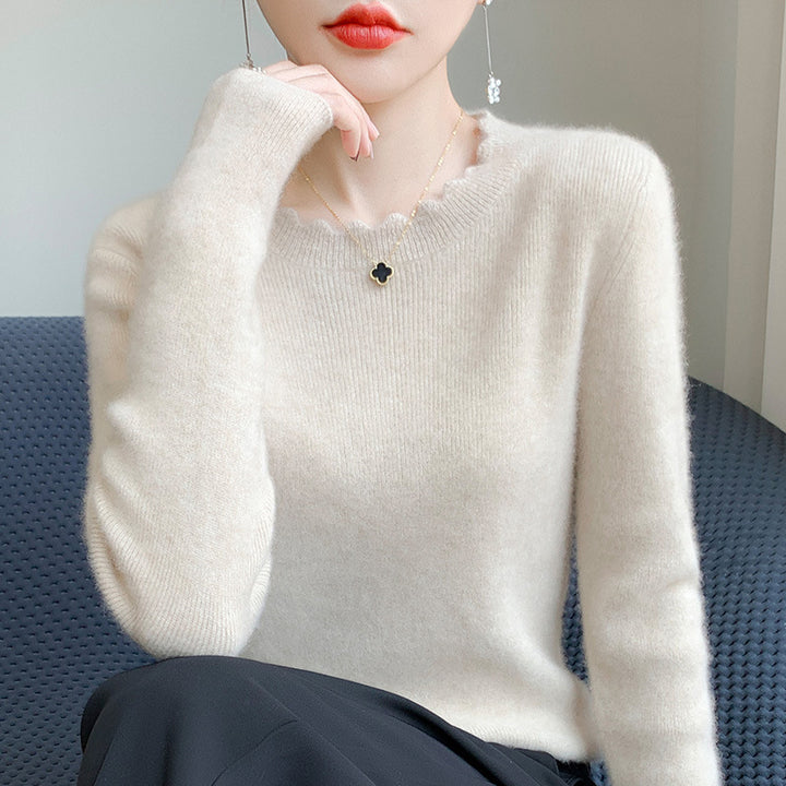Damen Weicher Feinstrickpullover mit welligem Rundhalsausschnitt und kaschmirähnlicher Oberfläche Echoarchiv