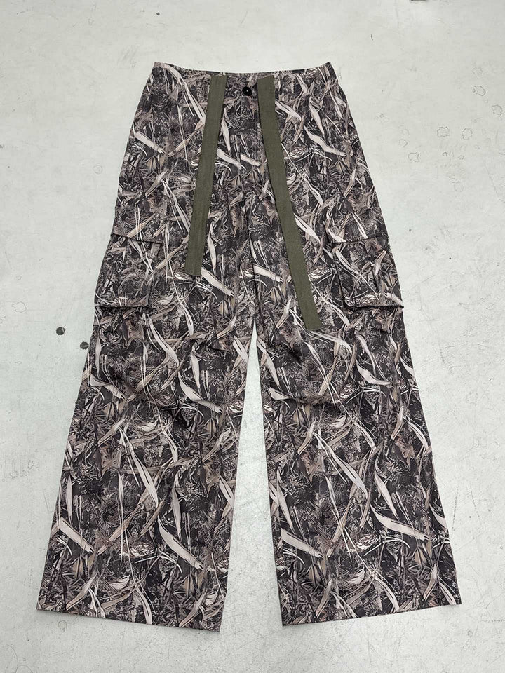Damen Utility-Hosen im Camouflagedesign mit verstellbarem Bund und praktischen Seitentaschen Echo Archiv