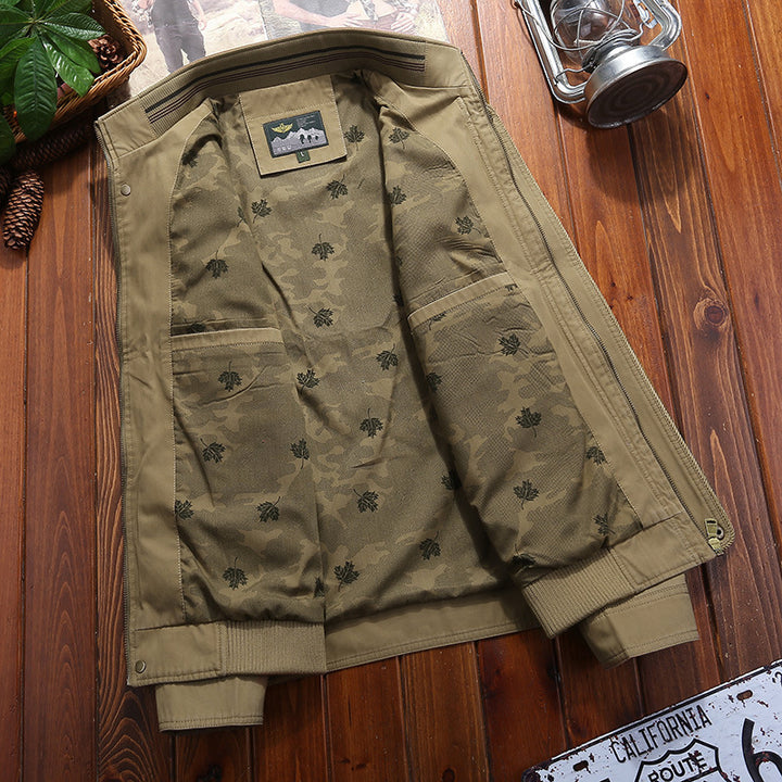 Herren Canvas-Blouson mit Stehkragen, Camouflage-Innenfutter und gestreiftem Rippbund – Taviero