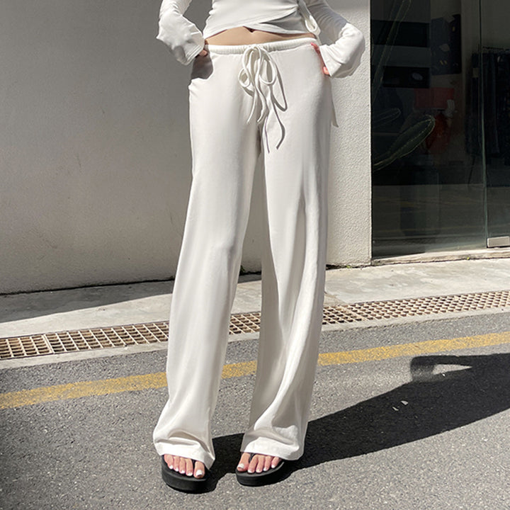 Damen nan Wickel-Cropped-Top mit tiefem V‑Ausschnitt, taillierter Wickelform und langen Glockenärmeln Echo Archiv