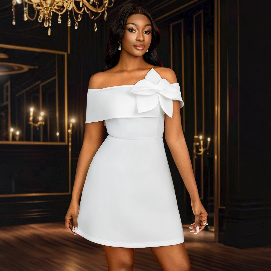 Damen Off-Shoulder Kleid mit großem Schleifenakzent Echo Archiv