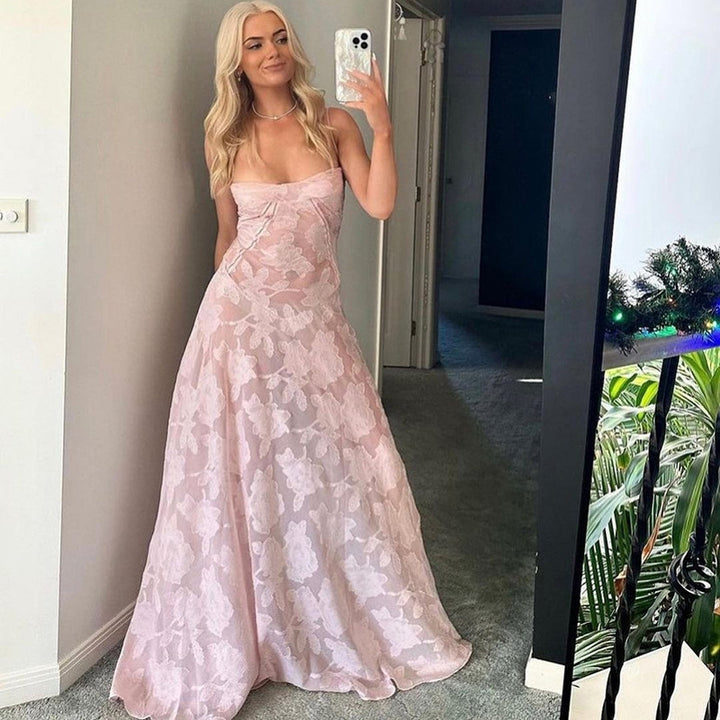 Damen Maxikleid mit transparentem Oberteil und feinem Spitzenmuster Echo Archiv