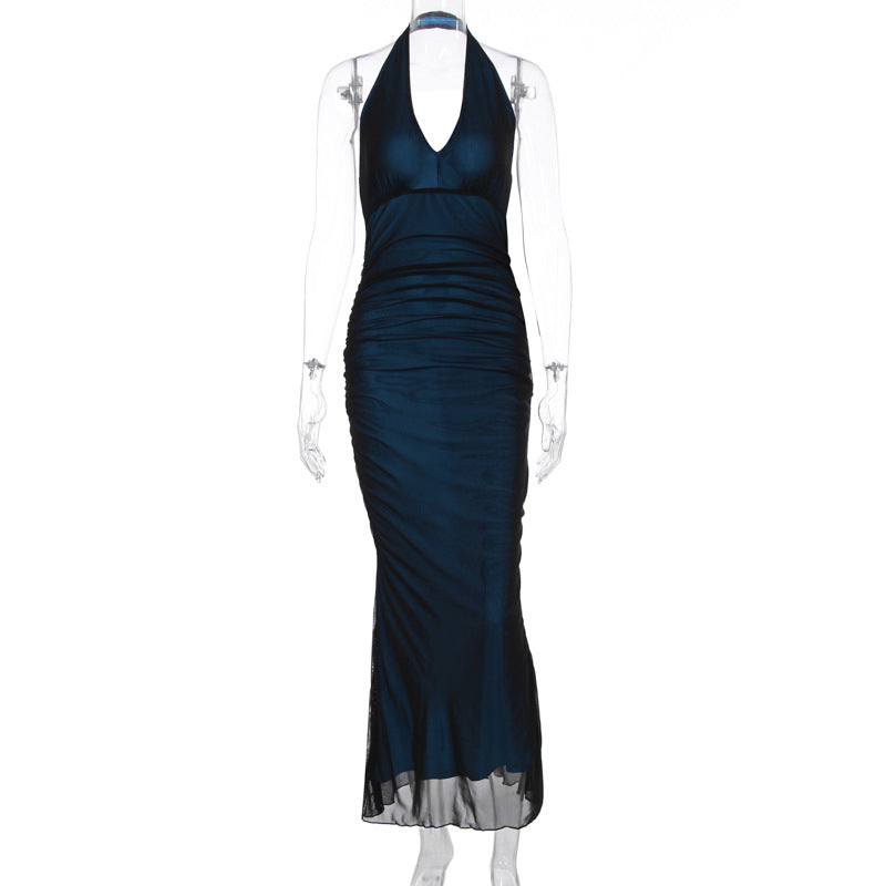 Damen Elegantes Maxikleid mit tiefem V-Ausschnitt und taillierendem Schnitt Echo Archiv