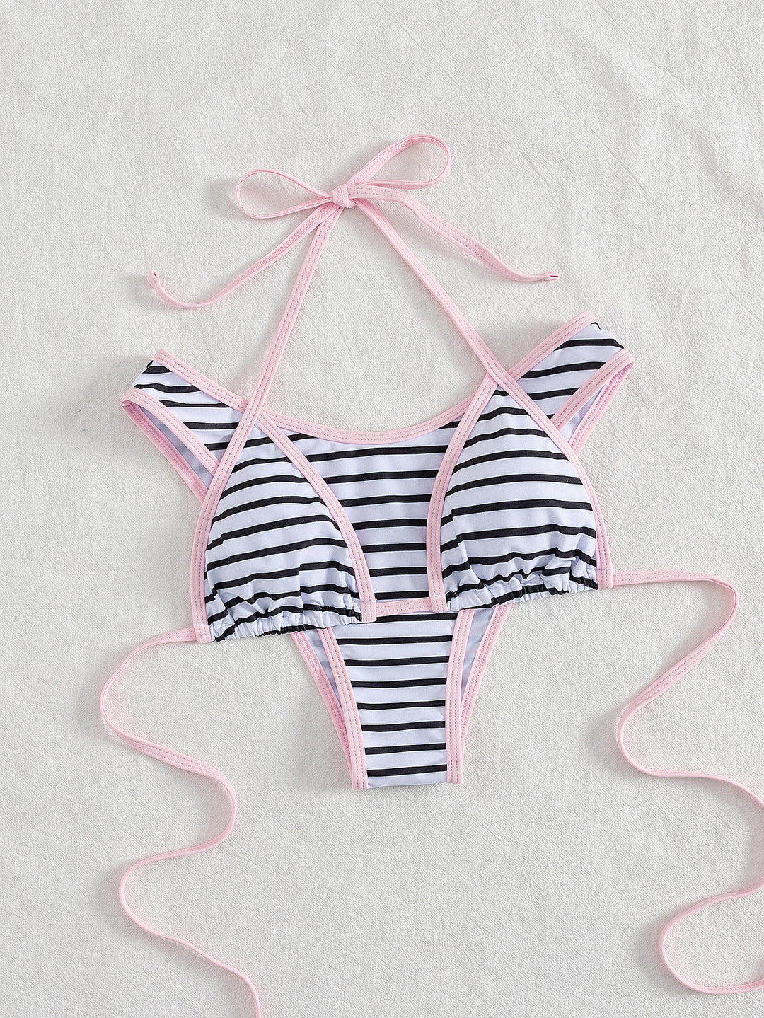 Damen Sportliches Bikini-Top mit Hochwertigem Streifen-Design Echo Archiv
