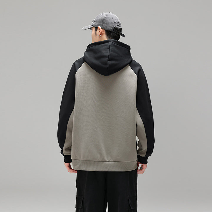Herren Kapuzenpullover im Colourblock-Design mit Raglanärmeln, Kängurutasche und geripptem Saum Echo Archiv